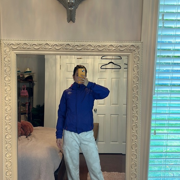 North Face Jacket - Picture 5 of 10